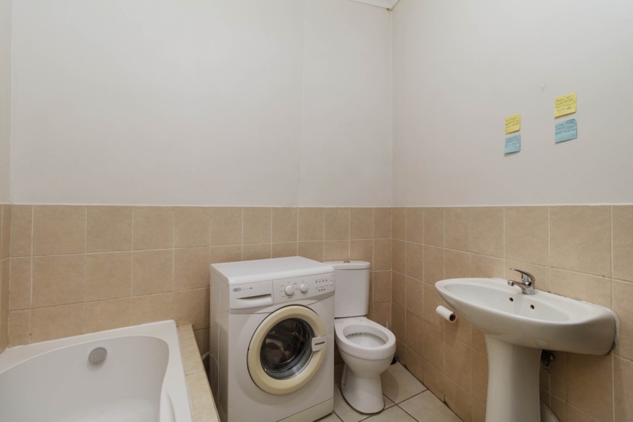 2 Bedroom Property for Sale in Observatory Western Cape